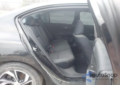 2016 Honda Accord Lx z USA, uszkodzony, nr VIN 1HGCR2F34GA040636